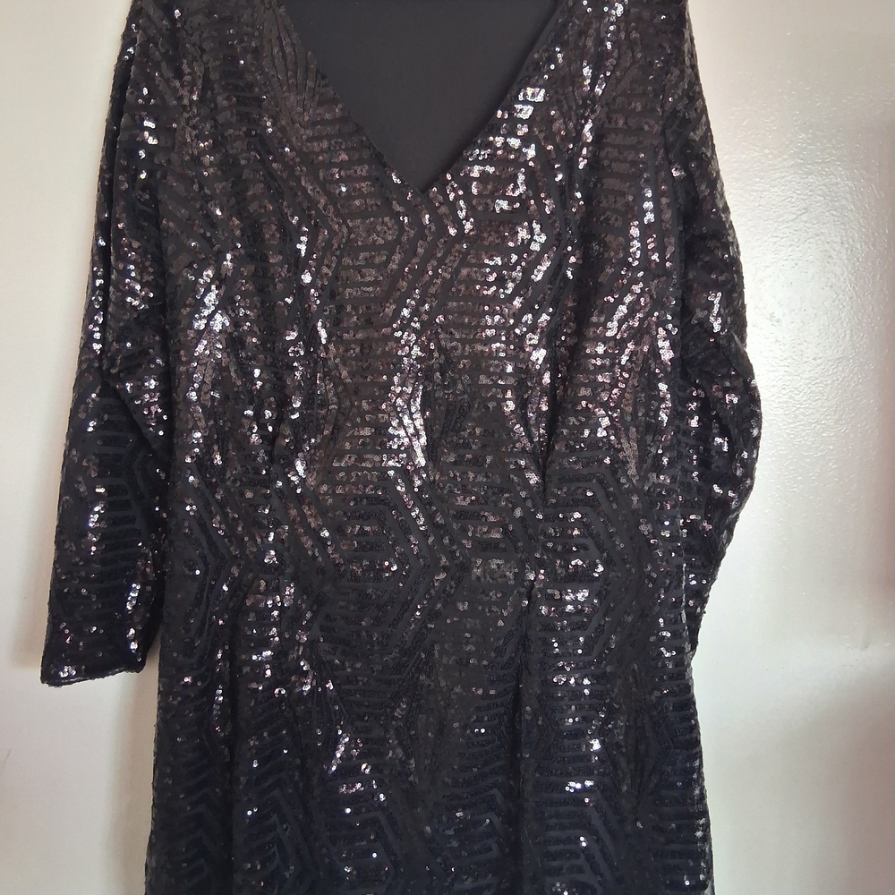 City Chic Black Sequin V-Neck Dress